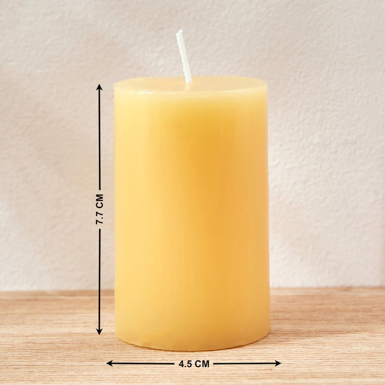 Colour Refresh Set of 2 Citrus Scented Pillar Candles